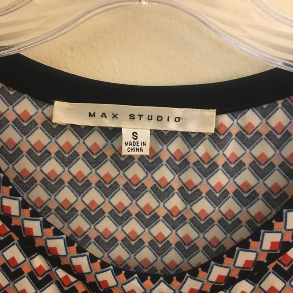 MAX STUDIO Printed Faux Wrap Dress (Size S) - Picture 5 of 8